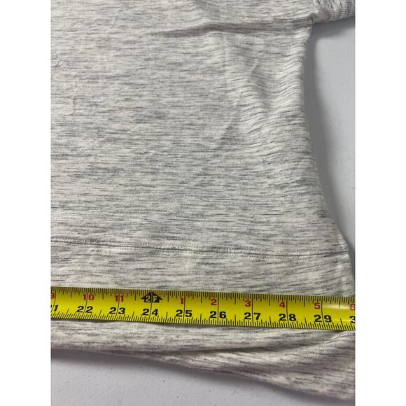 Tahari Oversized Hoodie Short Sleeved Womens - Picture 8 of 8